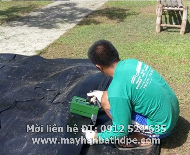 Máy hàn bạt HDPE LST GM2