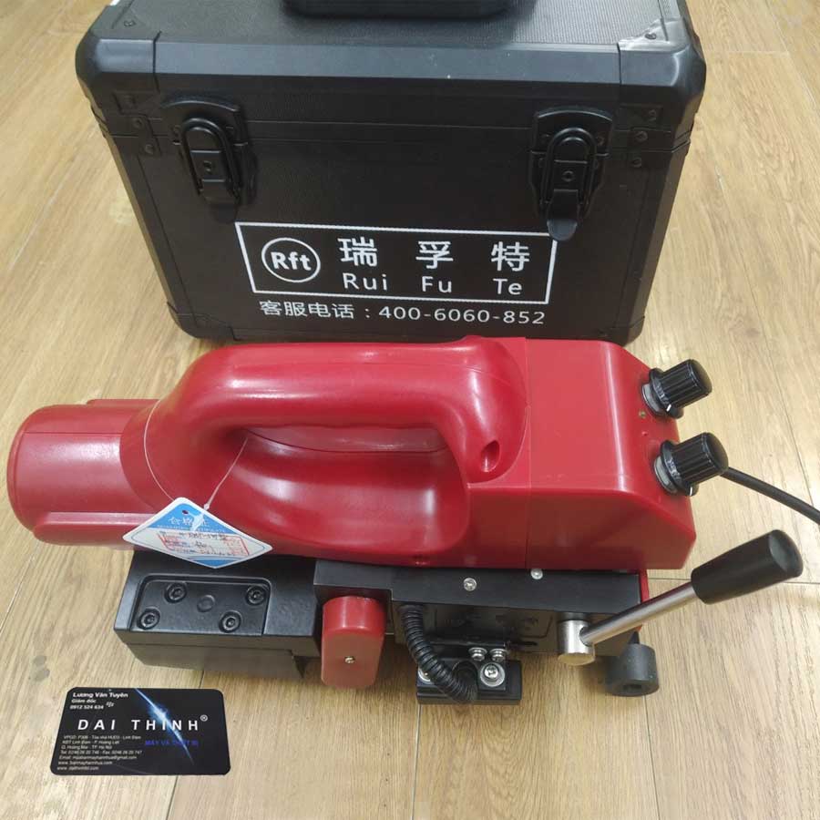 Máy hàn bạt HDPE RFT501 