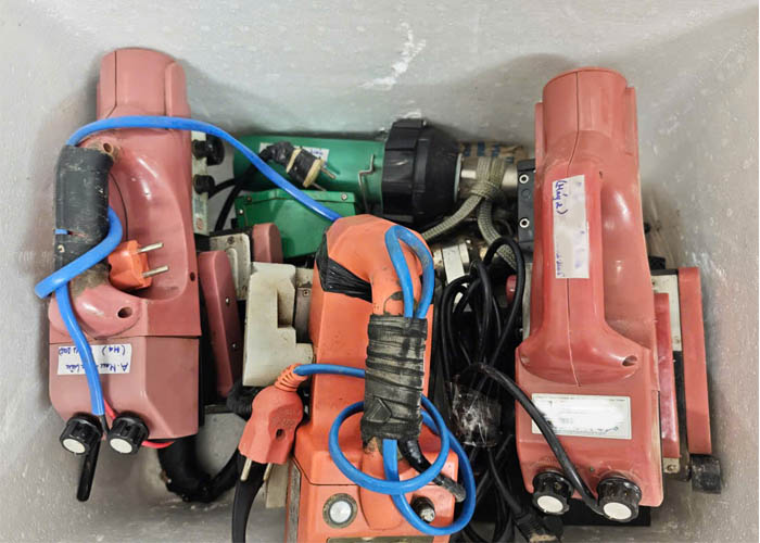 sửa chữa M&aacute;y h&agrave;n bạt ao t&ocirc;m